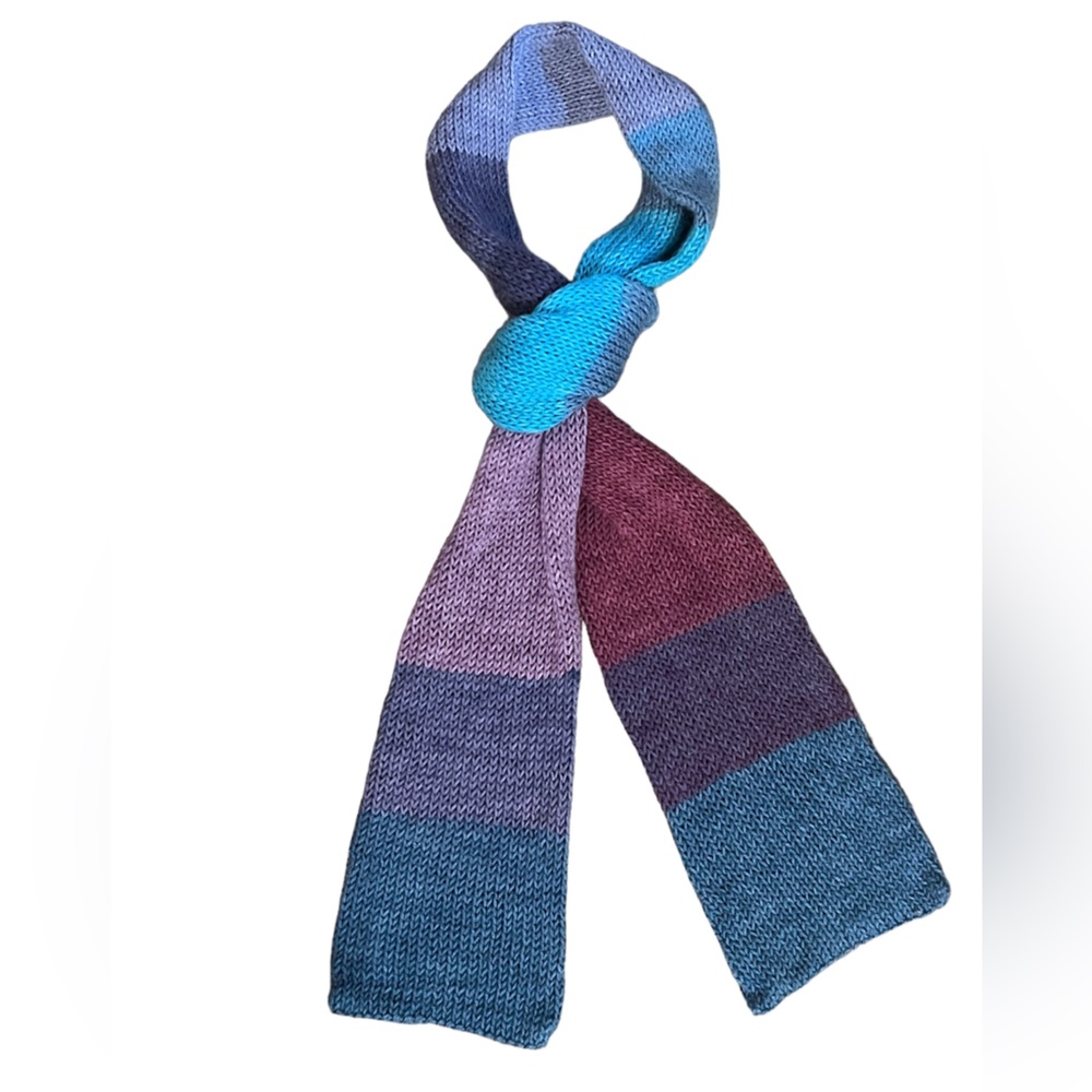 Scarf - Picture 3 of 4